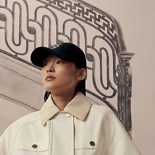 キャスケット 《セレナ》 リフト | Hermès - エルメス-公式サイト キャスケット 《セレナ》 リフト | Hermès - エルメス-公式サイト